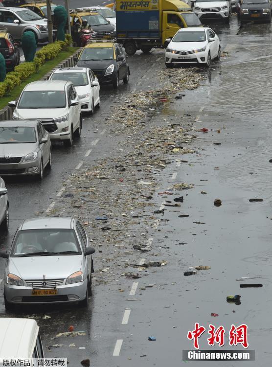 广信材料：公司及,子;公司无逾期对外担保