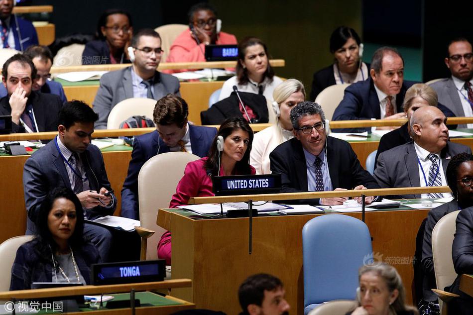 印度{央}行可能在抛售美元 以防止卢比跌破90