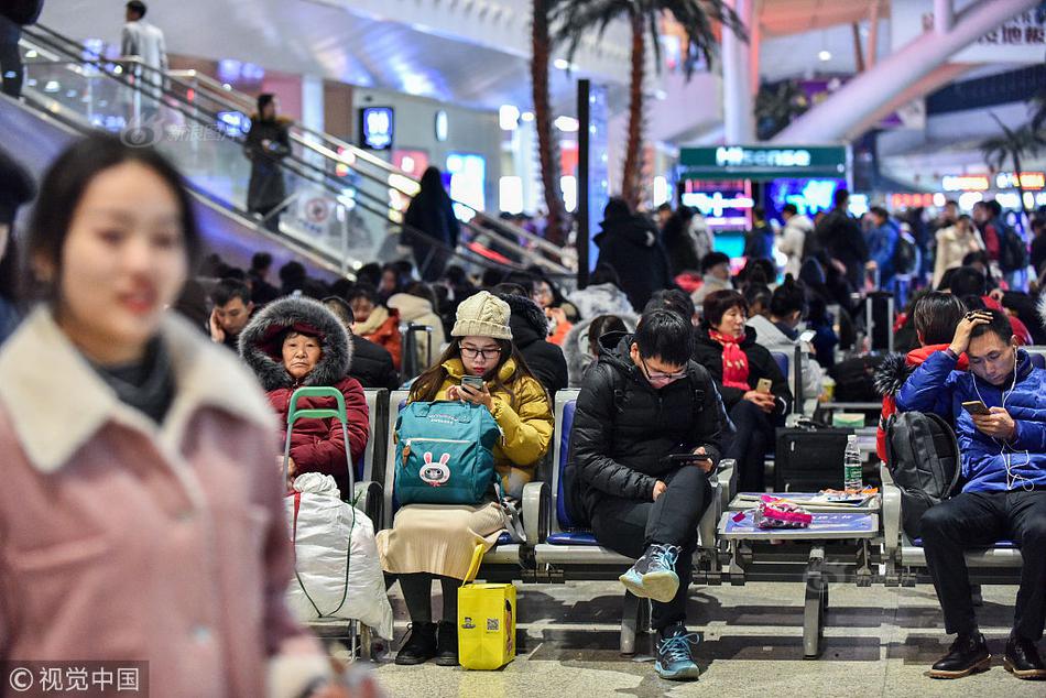 沧州明珠：,隔膜产品有应用于半固态电池小批量供应