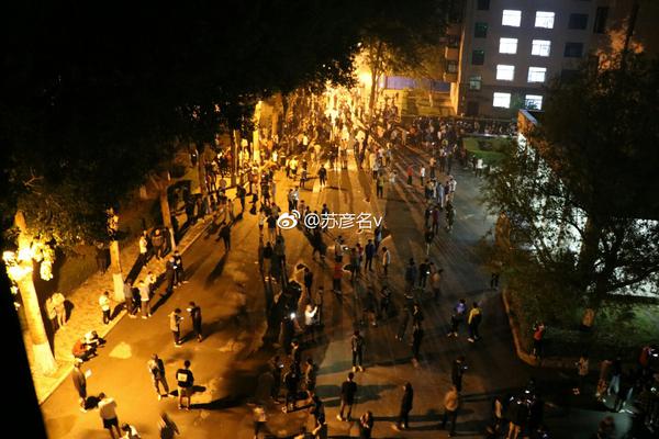 苹‘果’iphone在华销量大幅下滑，17系列能否扭转颓势？