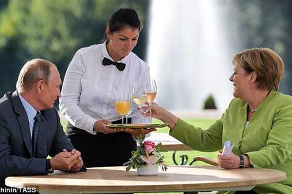 日.本实际工资连续六个月下滑，日元承压震荡，美元兑日元小幅反弹等待压力测试