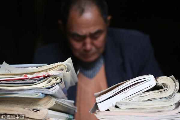 日本.执政党推:选高市早苗出任党首后，日经指数暴涨近5%