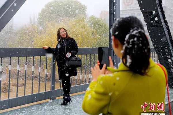 盾安环境 ：:q3盈利能力延续改善，业绩表现稳健