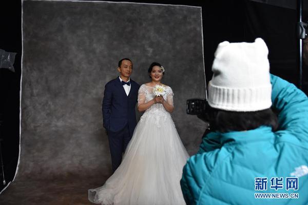 星湖,科技：上半年归母净利润8.36亿元，同比增长65.22%