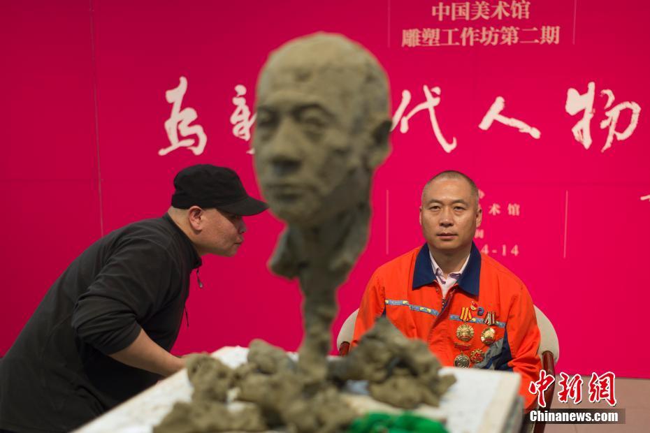 宜明昂科-b‘现’涨超13% imm2510两项iii期注册临床试验已递交eop2